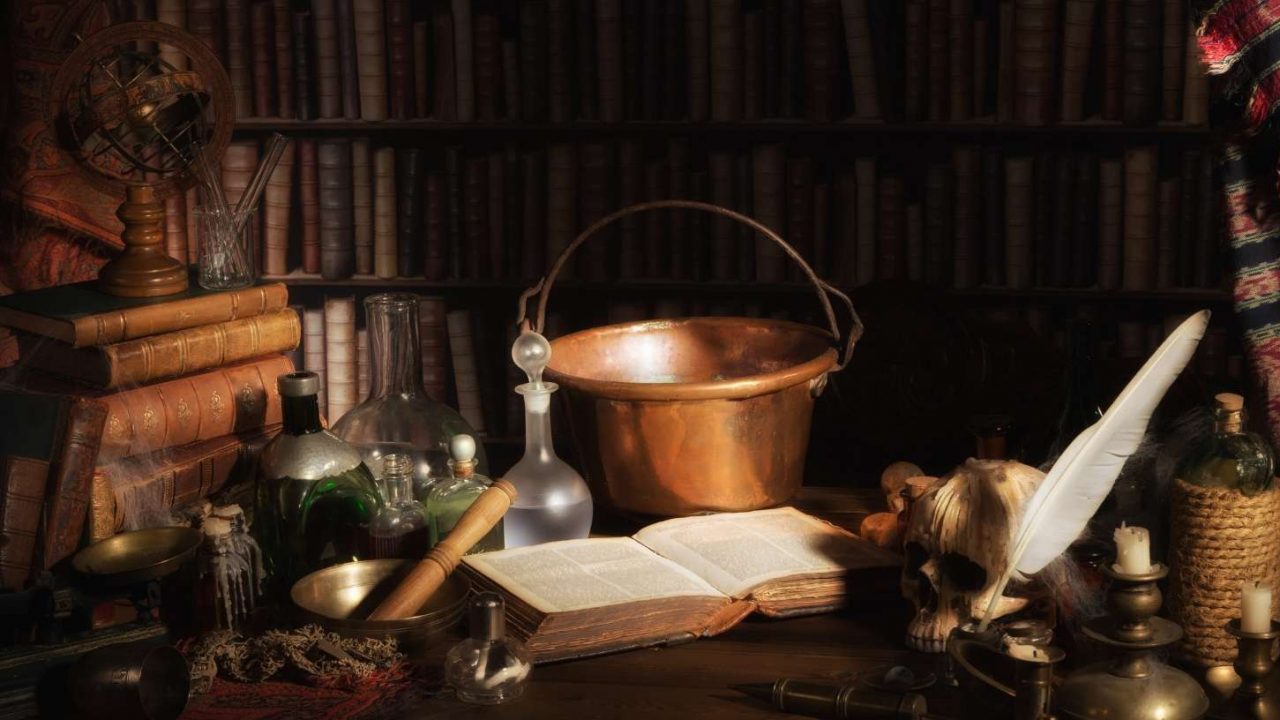 [PDF] - Meu primeiro encontro com um Alquimista - A Alquimia como exemplo