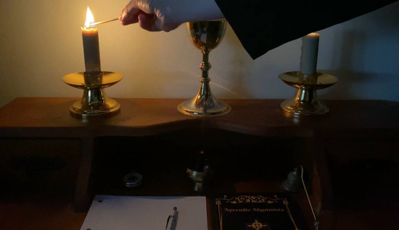 Ritual, Leitura e Meditação em Dia Chuvoso